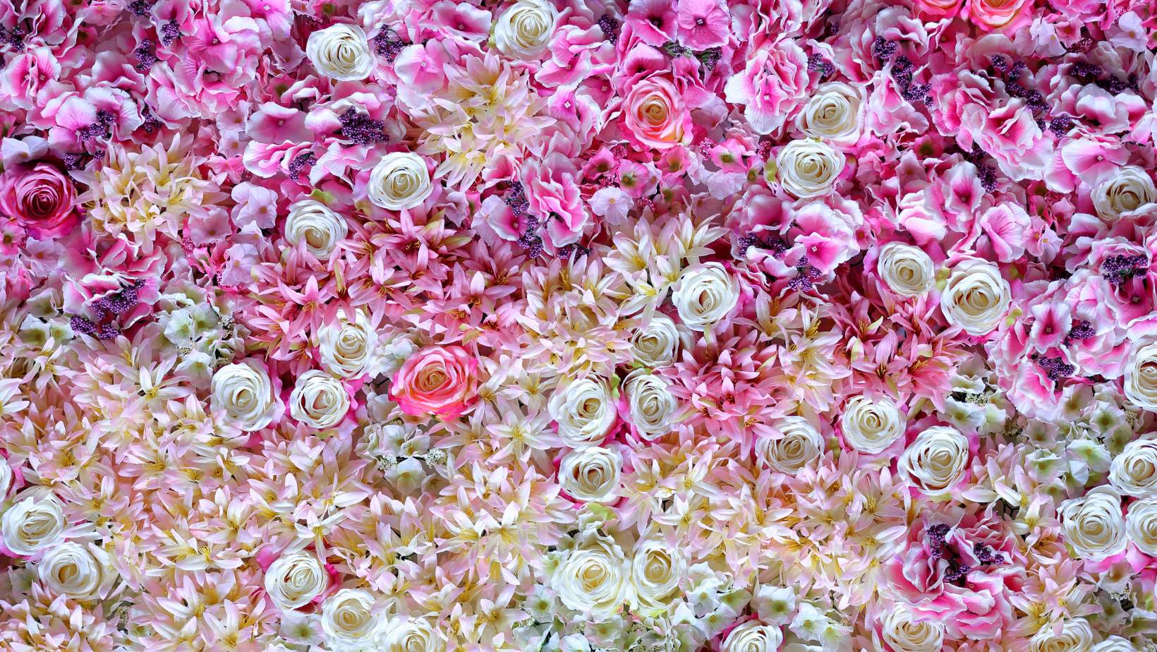 How Flower Wall Backdrop Can Be Used Innovatively?